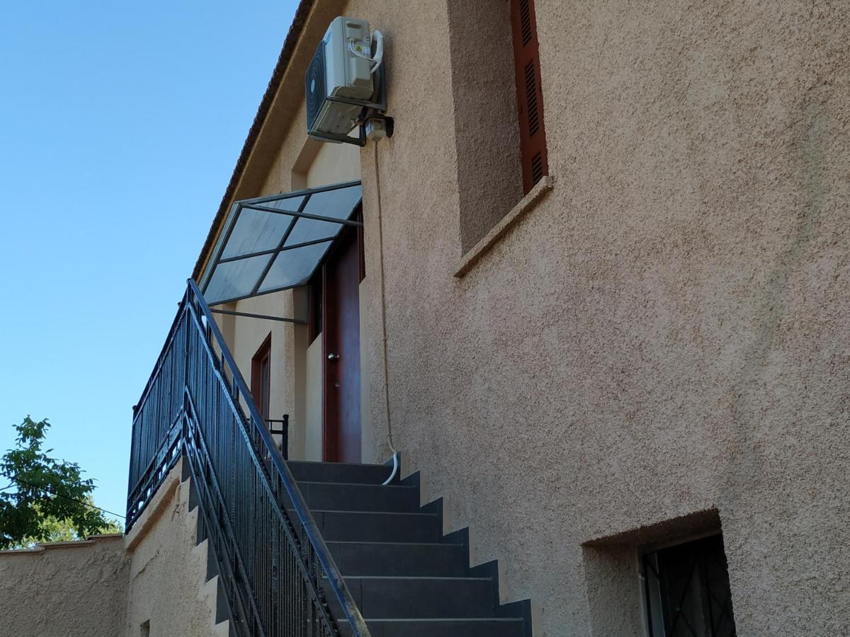 Casa Patrikò Acomodação com café da manhã Perivólia Exterior foto